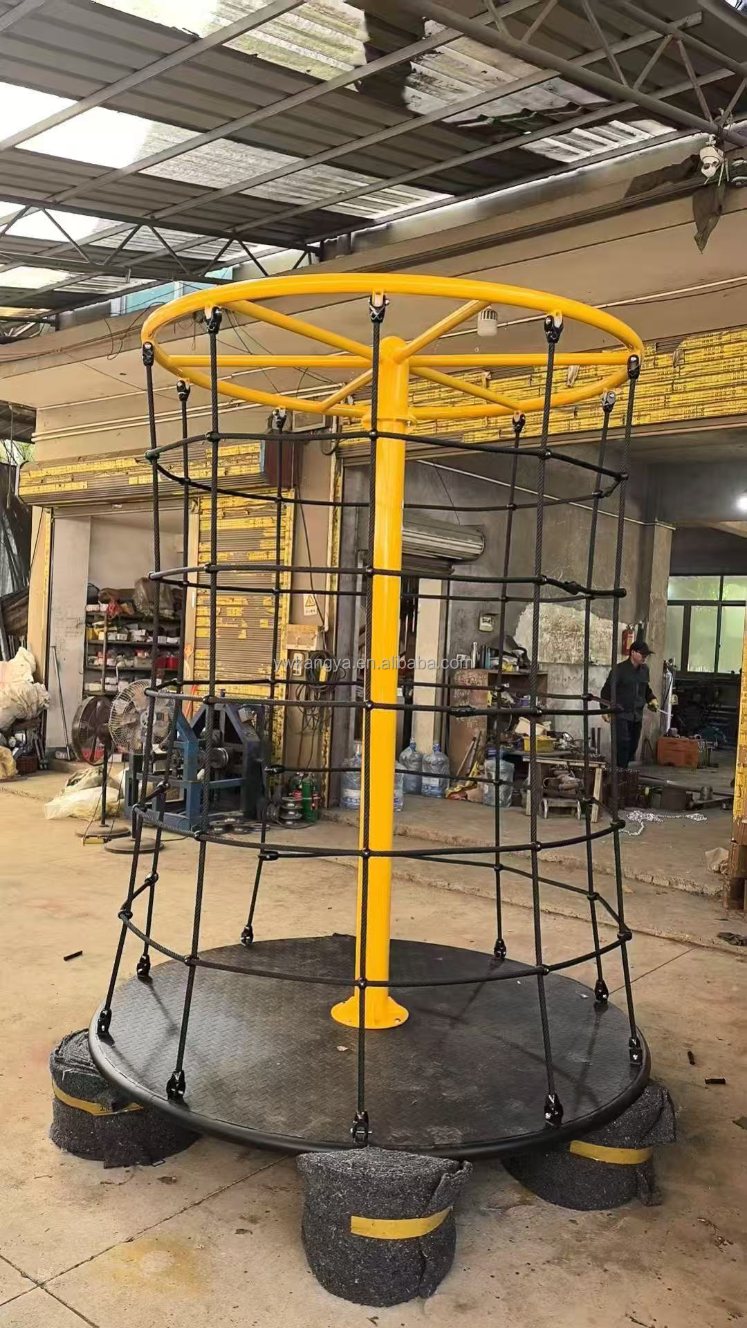 Kids Outdoor Swing - カスタマイズ可能な子供用屋外遊具、スチール製クライミングスイング＆回転地球儀、ユニークなロープコース付き